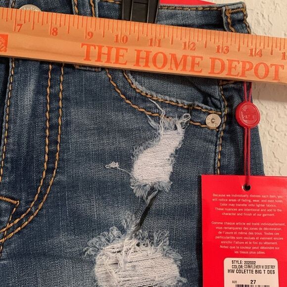 NWT True Religion Colette High Rise Tapered Skinny Denim Shorts Size 27 - Picture 3 of 9